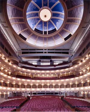 bass_hall_300.jpg - 23089 Bytes